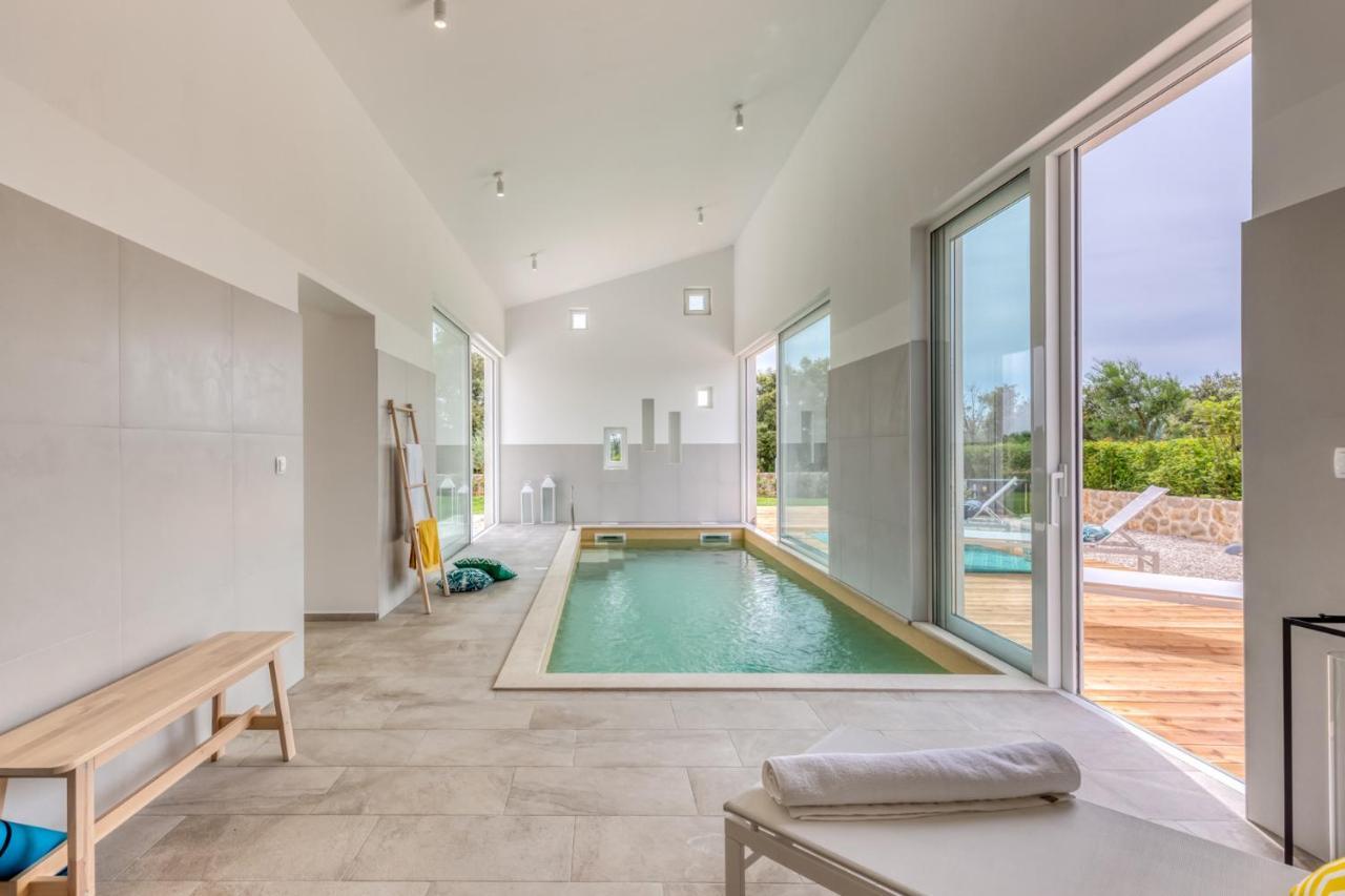Villa Vela Muline - 8 Plus 2 Guests - Heated Pool Ugljan Exterior foto